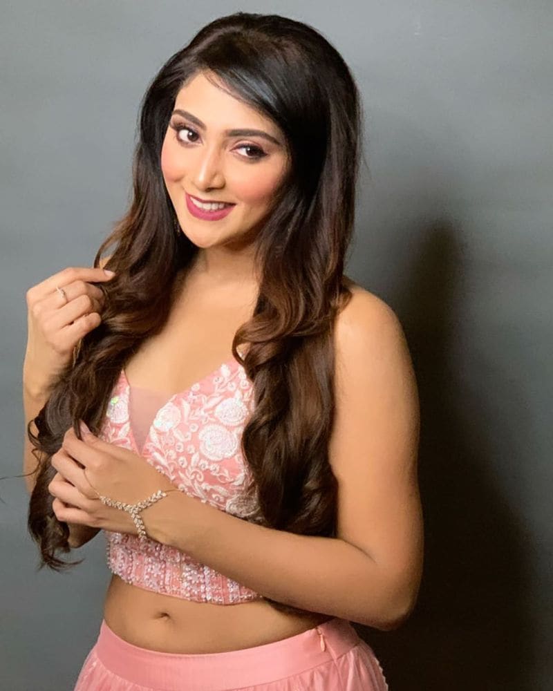 Natasha Doshi latest instagram photos