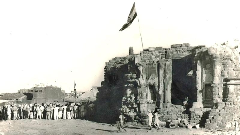 इतिहासकारों की मानें तो इस मंदिर को 17 बार नष्ट किया गया और हर बार इसका पुनर्निर्माण किया गया।