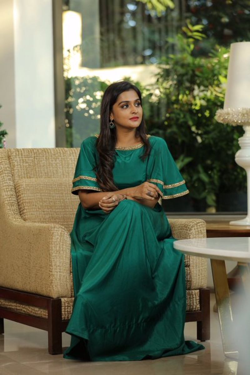 Actress Ramya Nambeesan ... who is she?