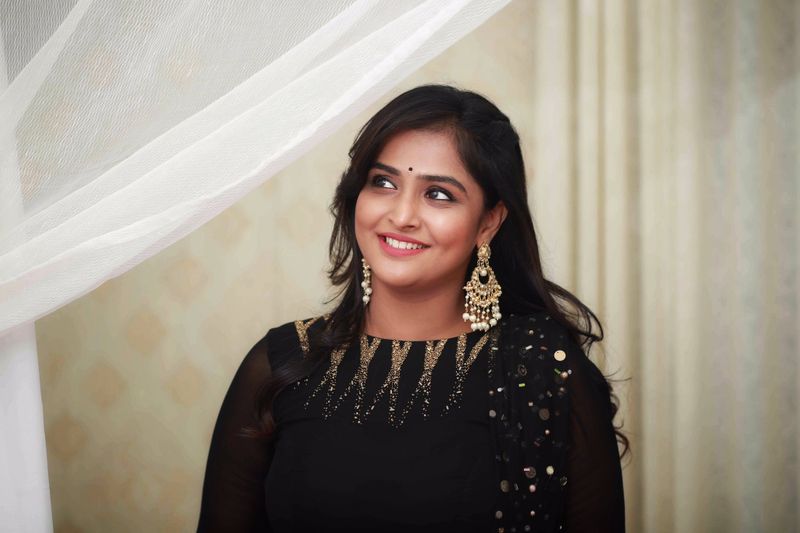 Actress Ramya Nambeesan ... who is she?