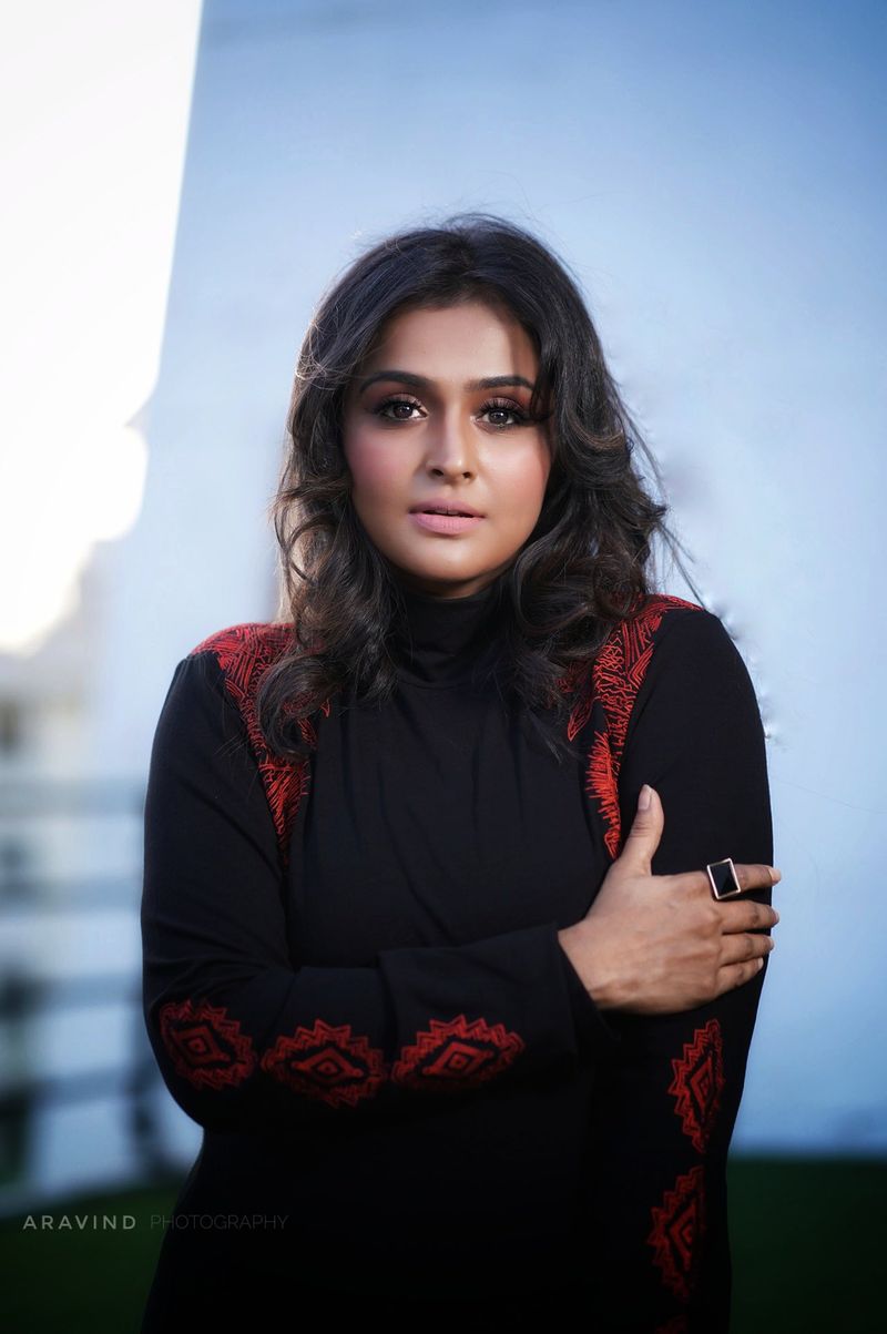 Actress Ramya Nambeesan ... who is she?