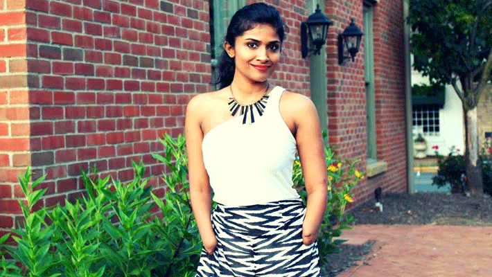 Losing both hands Dr. Malvika Iyer to fight Corona Losing both hands Dr. Malvika Iyer to fight Corona