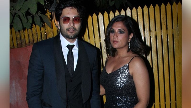 যদিও বিয়ে নিয়ে পরিকল্পনা চললেও এখনও পর্যন্ত কোনও কিছুই বুক করে ফেলেননি অভিনেতা। পরিস্থিতি ঠিক হলেই তারা সিদ্ধান্ত নেবেন।