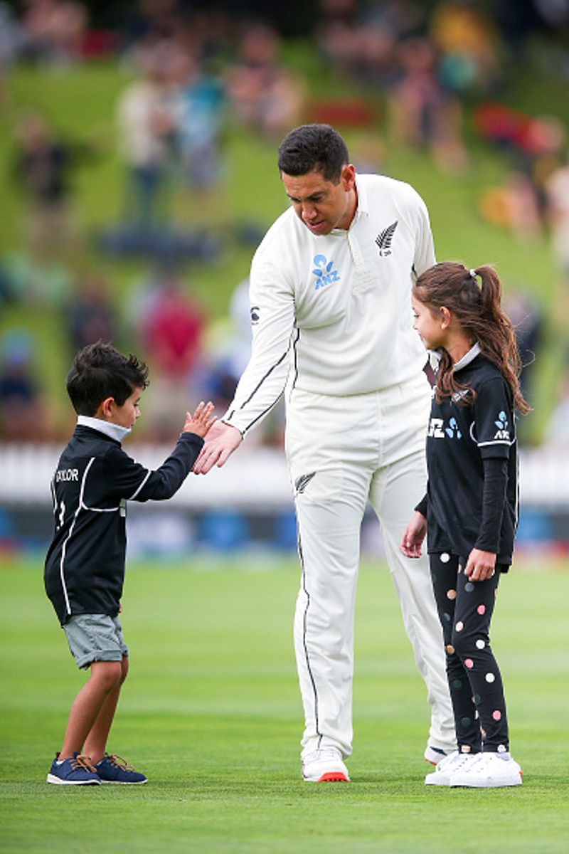 ross taylor creates history in international cricket