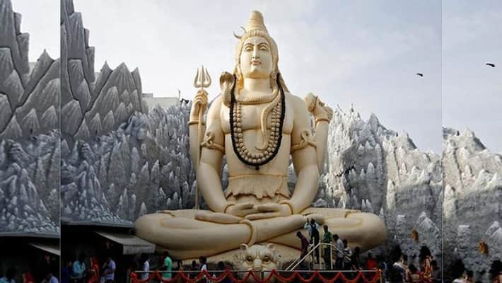 Lord Shiva comes in a dream this month, it is a very auspicious sign bsm Lord Shiva comes in a dream this month, it is a very auspicious sign bsm