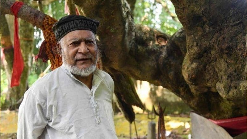 मंदिर के केयरटेकर मटीबार रहमान के मुताबिक, जब वो छोटे थे तब उनके अब्बा मंदिर का ध्यान रखते थे। अब वो रखते हैं। उनके बाद ये काम उनका बेटा करेगा।