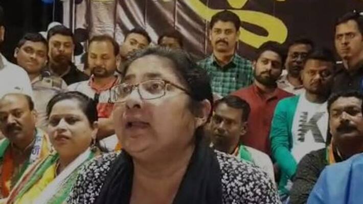 Loud speaker used in meeting of TMC during Madhyamik in Burdwan Loud speaker used in meeting of TMC during Madhyamik in Burdwan