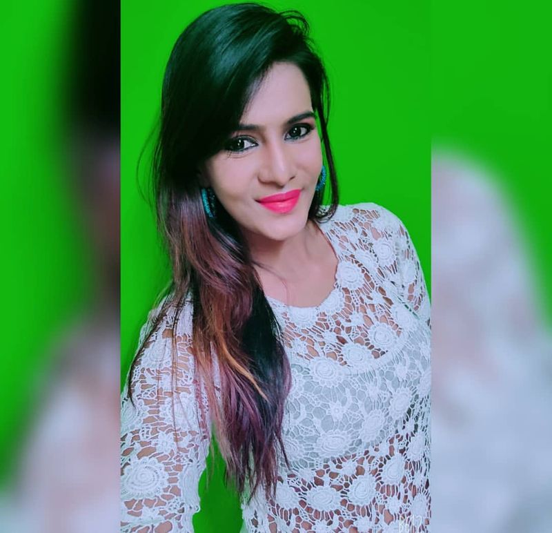 Meera mithun latest