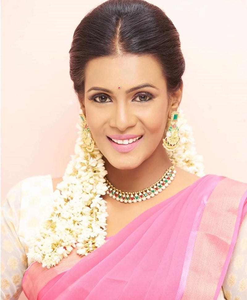 Meera mithun latest
