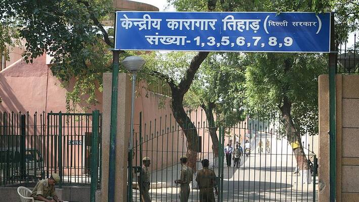 Nirbhaya case, Supreme Court rejects convict Mukesh's request, Tihar jail gets isolation ward Nirbhaya case, Supreme Court rejects convict Mukesh's request, Tihar jail gets isolation ward