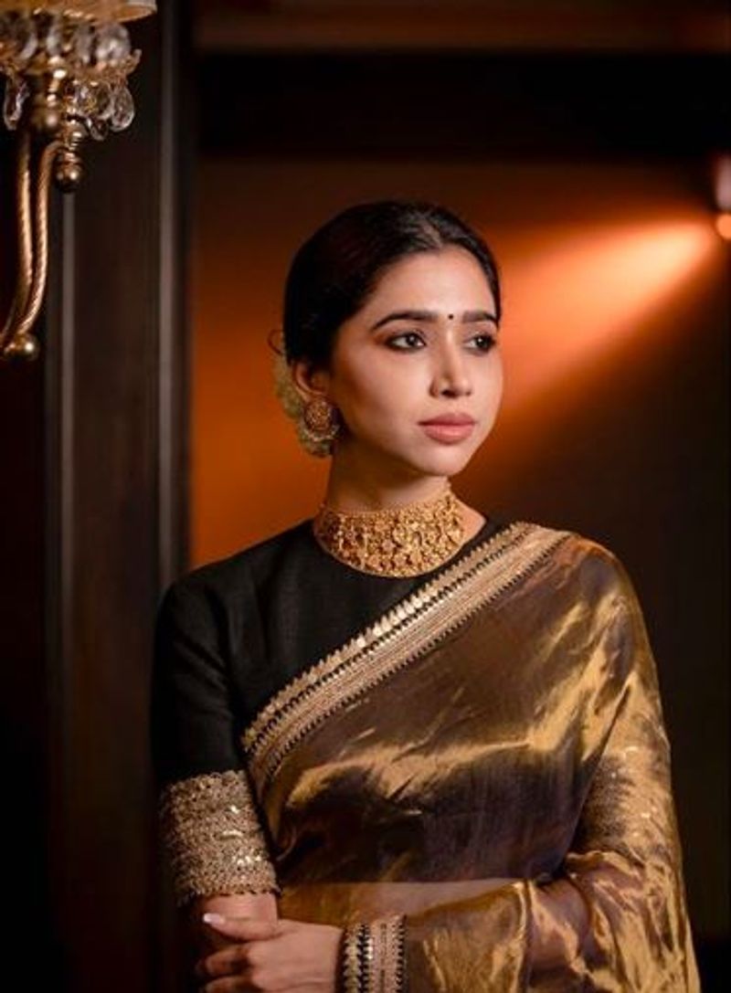 Actor jayam ravi wife aarti recent modern photo gallery