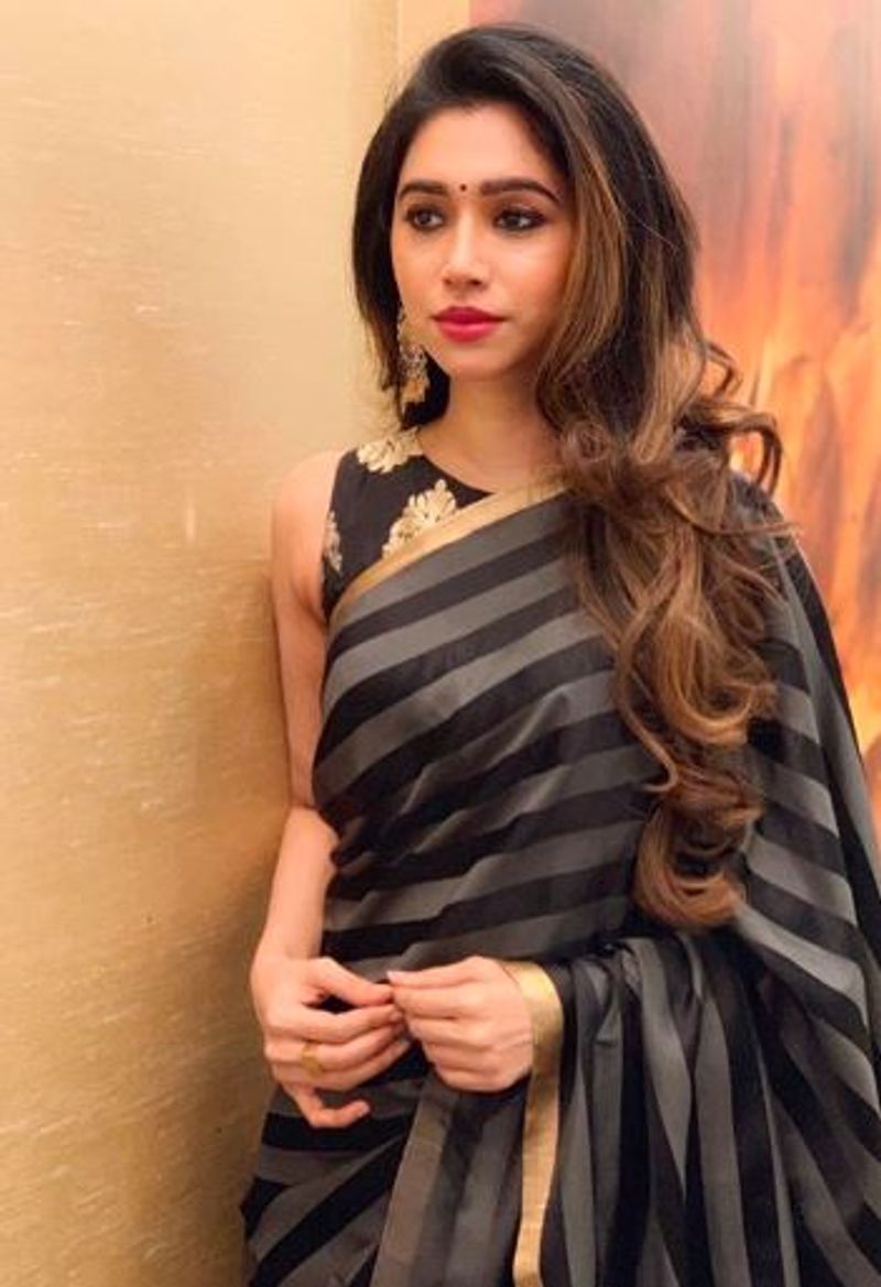 Actor jayam ravi wife aarti recent modern photo gallery