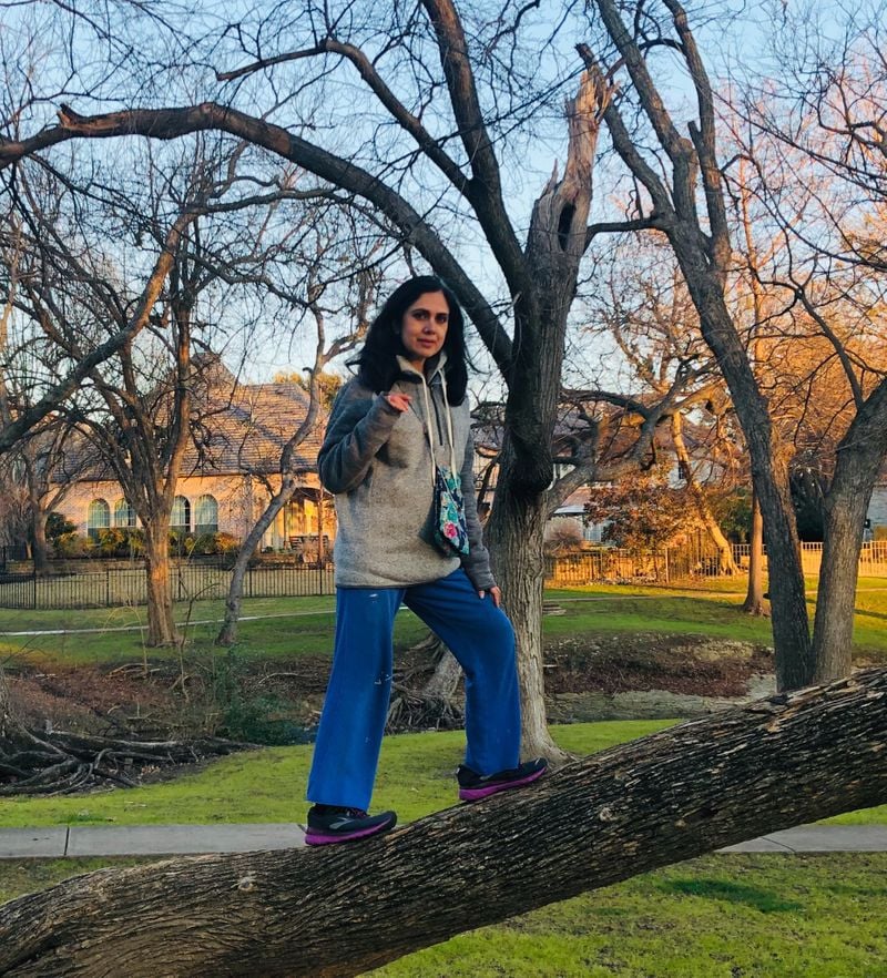 Duet movie actress Meenakshi Sheshadri recent photo pictures