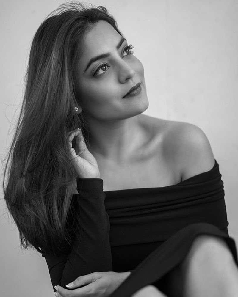 Actress Nisha Agarwal Latest Photos