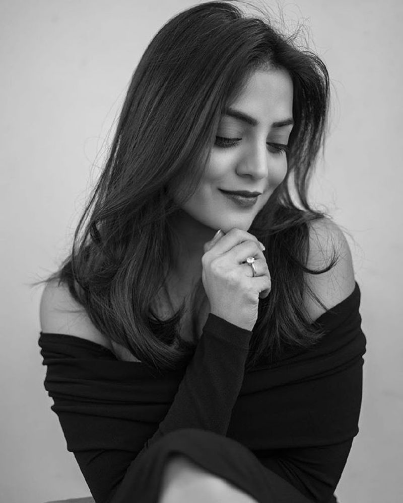 Actress Nisha Agarwal Latest Photos