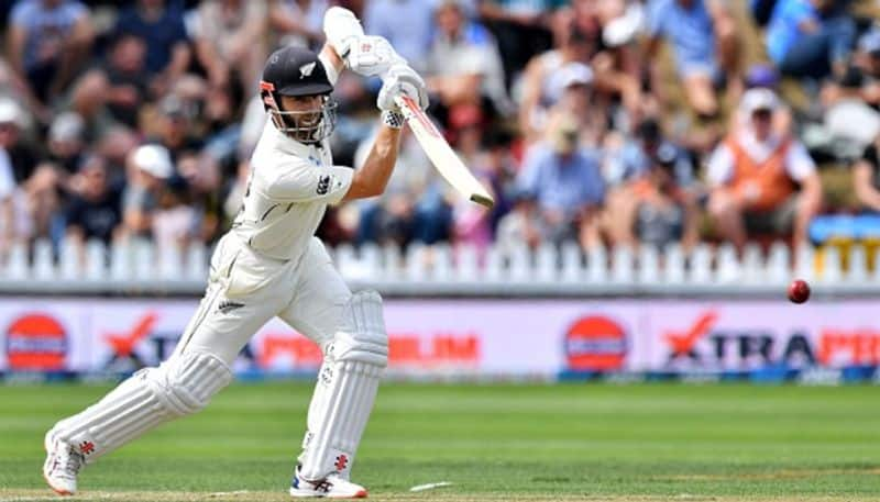 new zealand skipper kane williamson chasing cap on field in first test