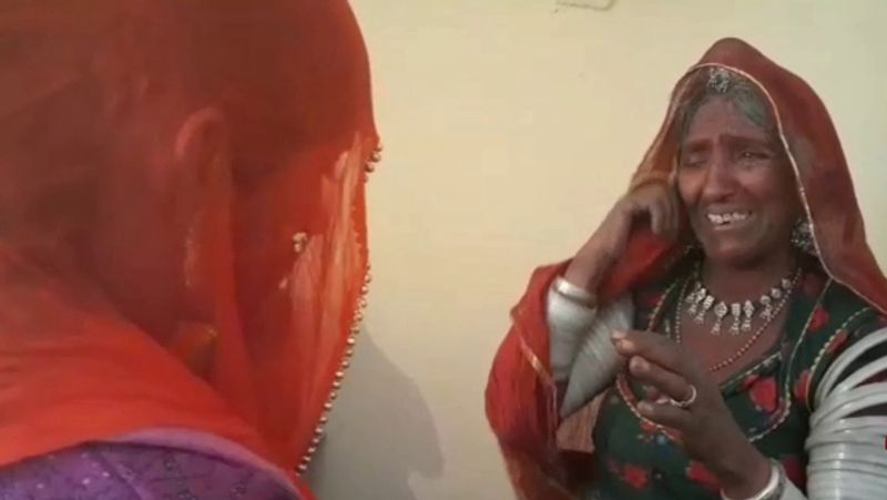 दोनों बहनें बालिग हैं, लिहाजा पुलिस ने उन्हें नये पतियों के साथ जाने दिया। चूंकि उनका बाल विवाह हुआ था, इसलिए कानूनी तौर पर वो मान्य नहीं है। अब दोनों बहनों ने अपनी सुरक्षा की गुहार लगाई है।