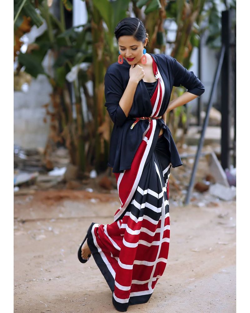 actress anasuya bharadwaj latest photo gallery