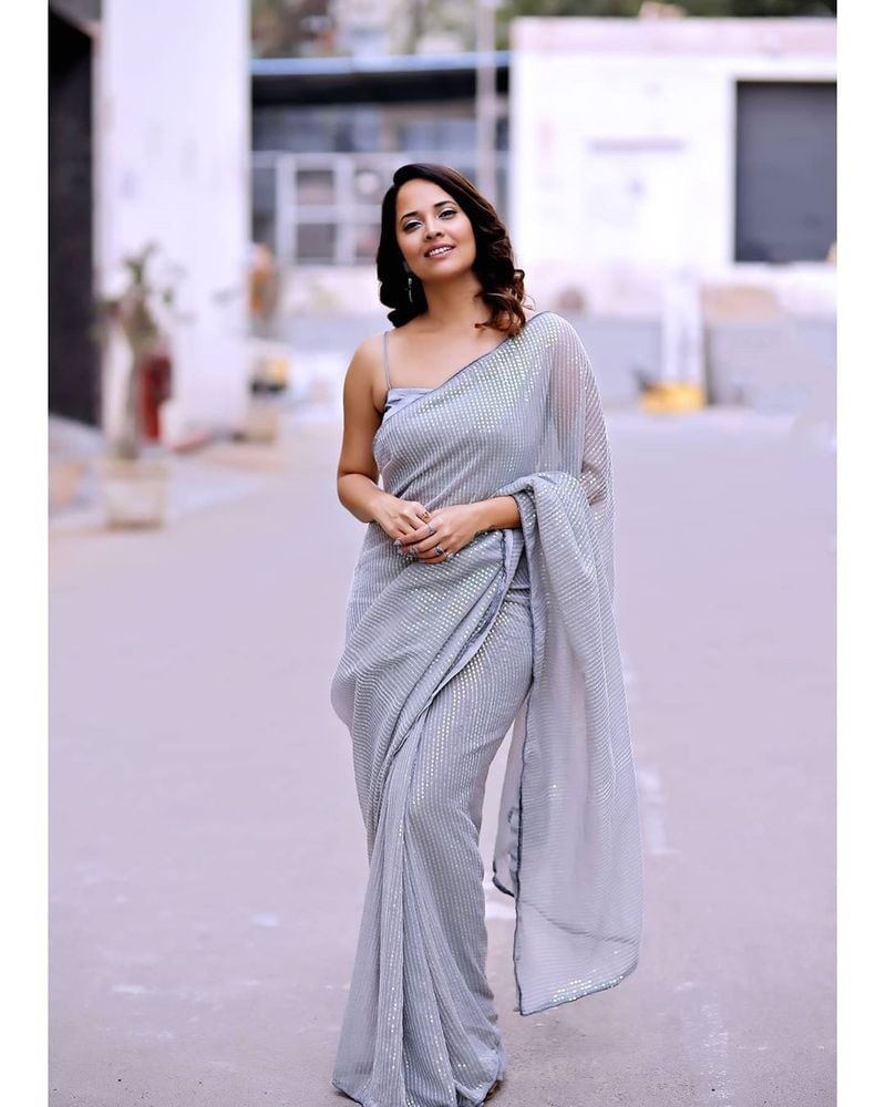 actress anasuya bharadwaj latest photo gallery