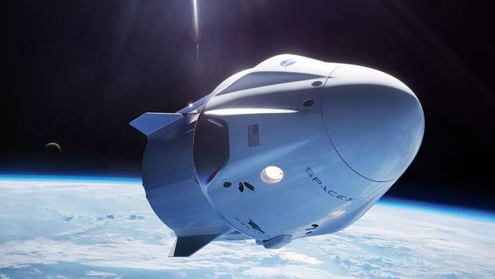 SpaceX is set to offer tourists a 5 day flight in its Crew Dragon Capsule SpaceX is set to offer tourists a 5 day flight in its Crew Dragon Capsule