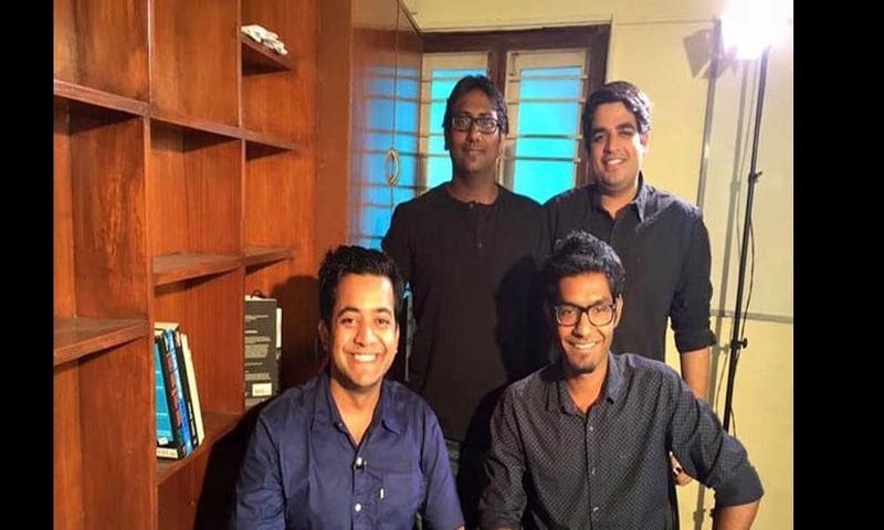 हमेशा अपने लिए यह फिर किसी और के लिए फैसले जरूर लें। फैसले लेने की क्षमता आपके भविष्य के लिए बहुत महत्वपूर्ण होती है। कई बार आपकी जिंदगी में बाधाएं आएंगी लेकिन इसके लिए आपको फैसले लेने होंगे और इन मुश्किलों को दूर करना होगा।