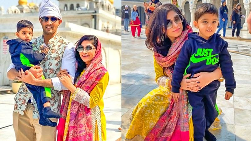 कॉमन फ्रेंड की शादी में हितेश से मिली थीं तुलसी : तुलसी के पति हितेश रल्हान जयपुर के एक बड़े बिजनेसमैन हैं। उनका यहां गारमेंट और फर्नीचर एक्सपोर्ट का बिजनेस है। हितेश और तुलसी की मुलाकात एक कॉमन फ्रेंड की शादी में हुई थी, जिसके बाद दोनों ने 2014 में परिवार की सहमति से सगाई कर ली।