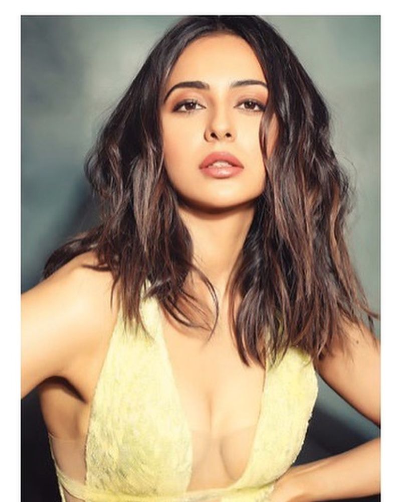 South Crazy beauty Rakul preet singh stunning photos