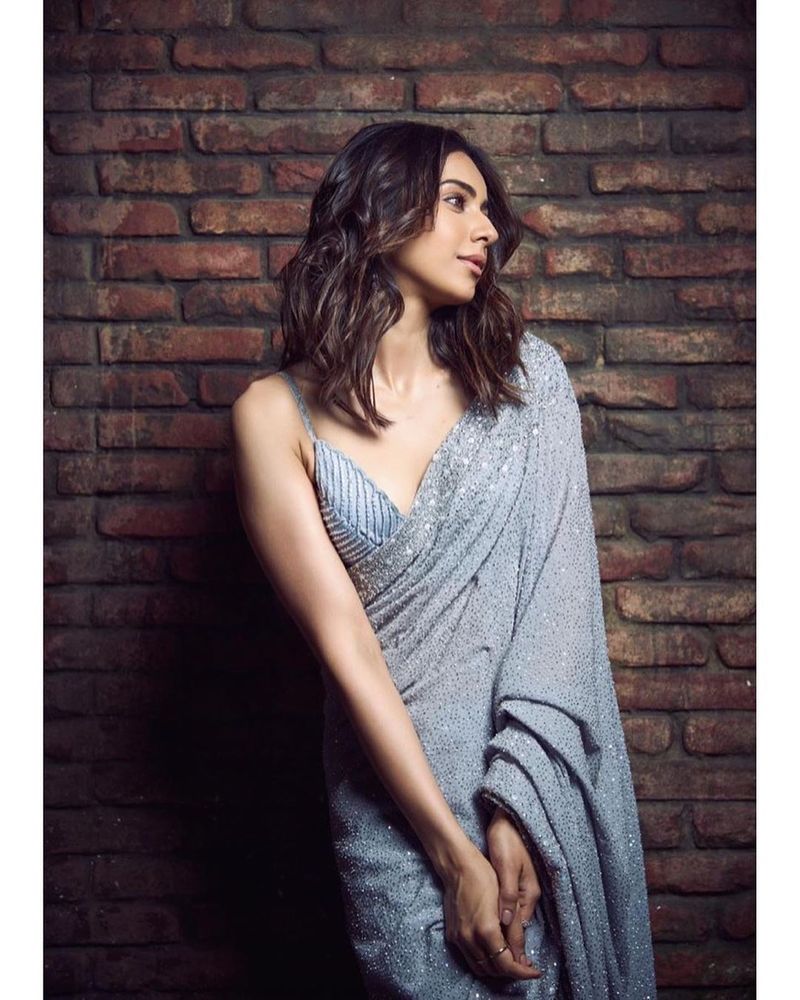 South Crazy beauty Rakul preet singh stunning photos