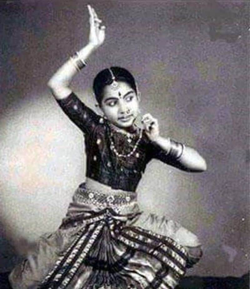 Ammu Muthal Amma Varai Jayalalitha Rare Photo Collection