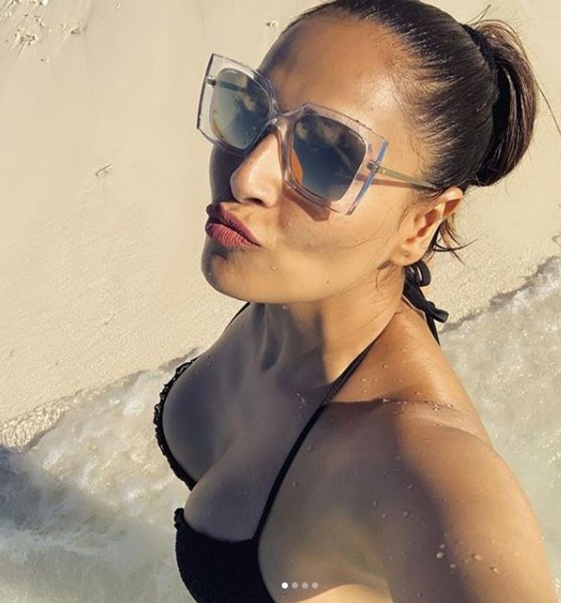 According to SpotboyE reports, Bipasha was in Hyderabad for a charity event, when she came face-to-face with her rumoured ex Rana.