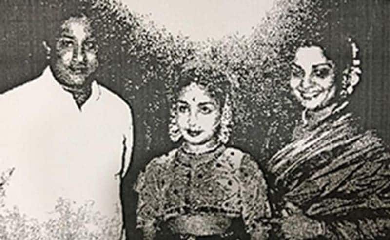 Ammu Muthal Amma Varai Jayalalitha Rare Photo Collection