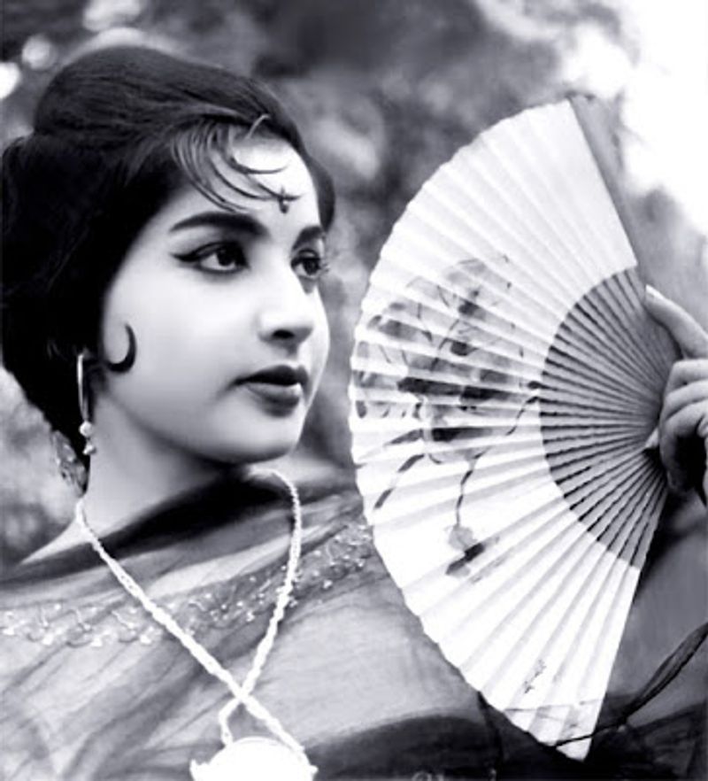Ammu Muthal Amma Varai Jayalalitha Rare Photo Collection