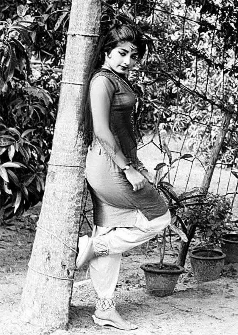 Ammu Muthal Amma Varai Jayalalitha Rare Photo Collection