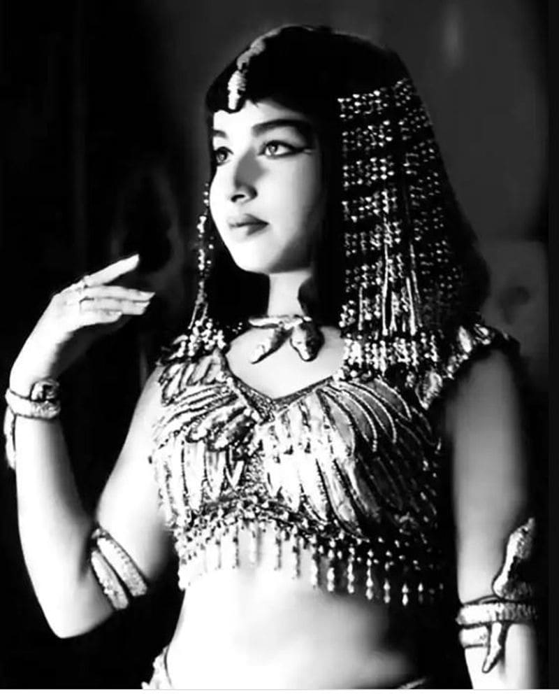 Ammu Muthal Amma Varai Jayalalitha Rare Photo Collection