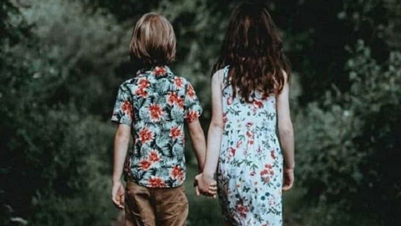 10 साल के लड़के और 13 साल की दार्या की दोस्ती काफी गहरी थी। दोनों साथ काफी समय गुजारते थे। (प्रतीकात्मक चित्र)
