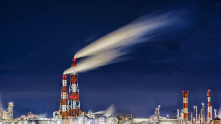 UN Intergovernmental Panel on Climate Change Emissions peak by 2025 key to avoid disaster mnj UN Intergovernmental Panel on Climate Change Emissions peak by 2025 key to avoid disaster mnj