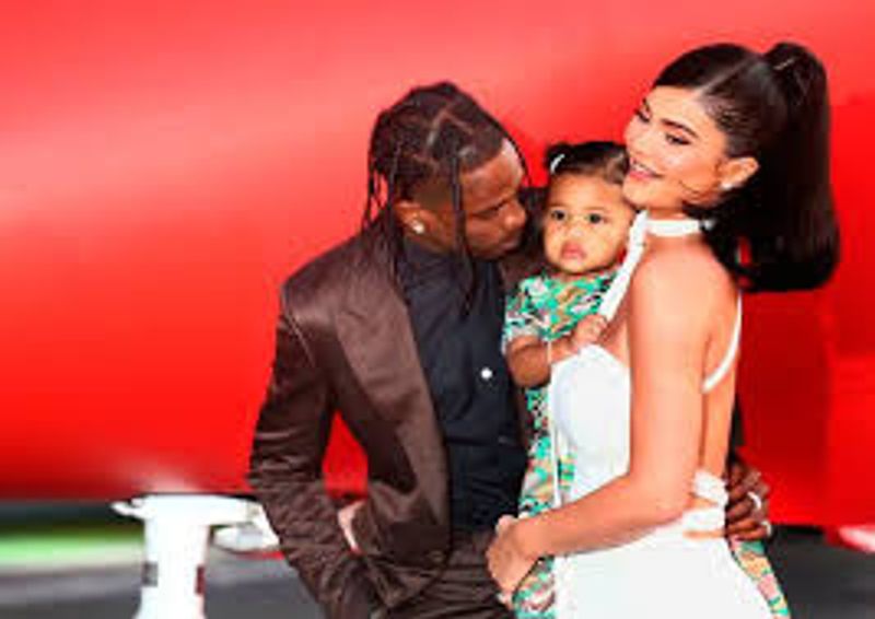 A witness told TMZ that Kylie and Travis did not rent the place out, instead, the family just rolled up like regular customers.