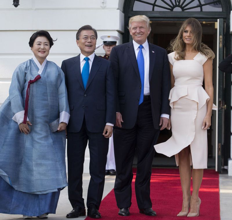 American President Donald Trump With Wife Melania Tour Visit Photos