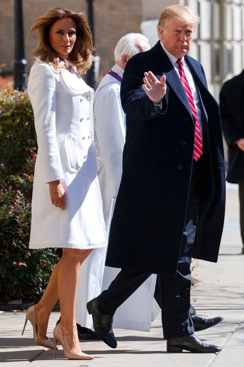 American President Donald Trump With Wife Melania Tour Visit Photos
