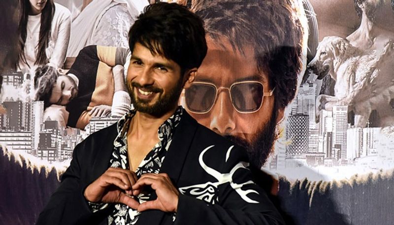 এরপর থেকে একাধিক ছবি ফ্লপ। হায়দারের জন্য কোনও টাকাই নেননি তিনি। তবুও ছবি ব্যবসা করেনি আশানুরূপ।