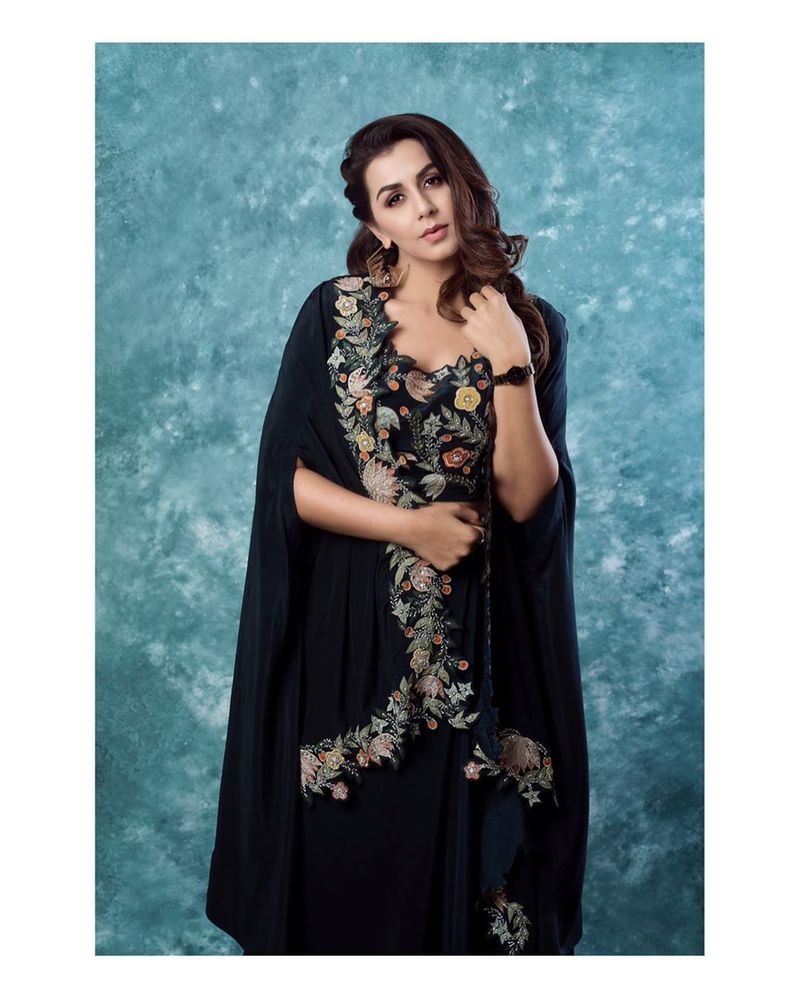 Nikki galrani hot photoshoot in variety dress