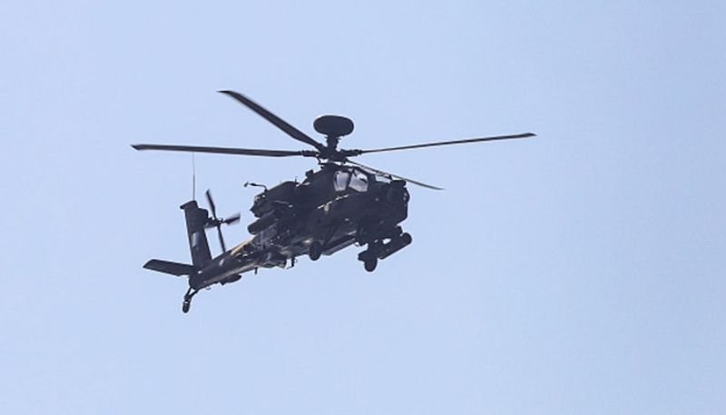 মার্কিন যুক্তরাষ্ট্রের থেকে ৬টি AH-64E অ্যাপাচে হেলিকপ্টার কিনছে ভারত। মঙ্গলবারই স্বাক্ষর হয়েছে সেই লেনদেনের।