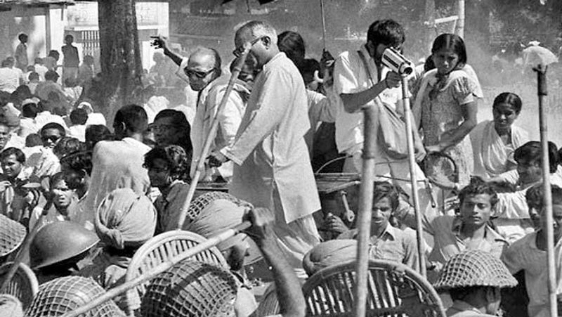 आपातकाल के दौरान देशभर में जनअंदोलनों का दौर-सा चल पड़ा था। जेपी नारायण के ताकतवर साथी राजनारायण को इंदिरा गांधी के खिलाफ खड़ा होने की प्रेरणा अपने प्रिय नेता डॉ. राममनोहर लोहिया से मिली थी।