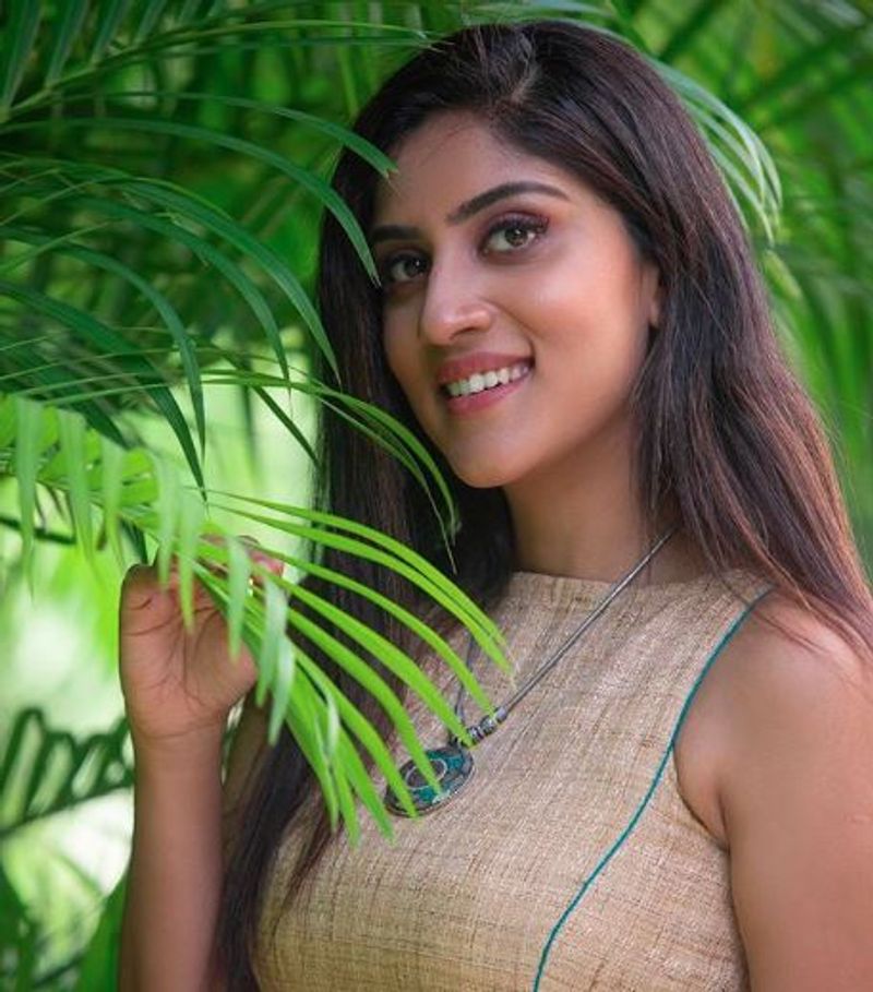 Actress Dhanya balakrishna stunning photo gallery