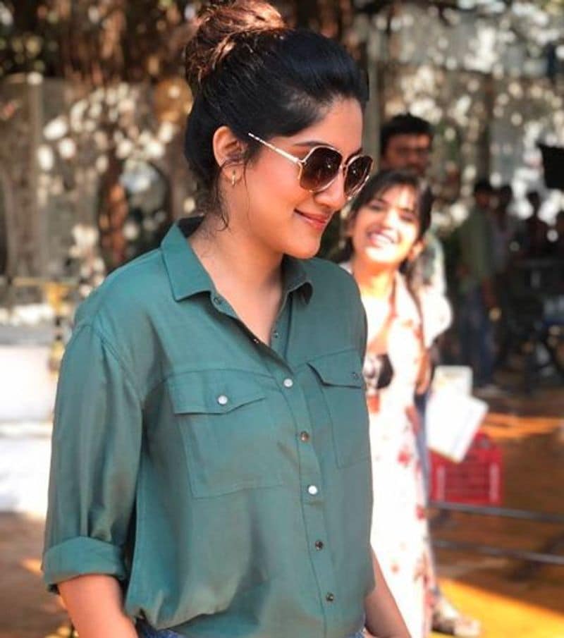 Actress Dhanya balakrishna stunning photo gallery