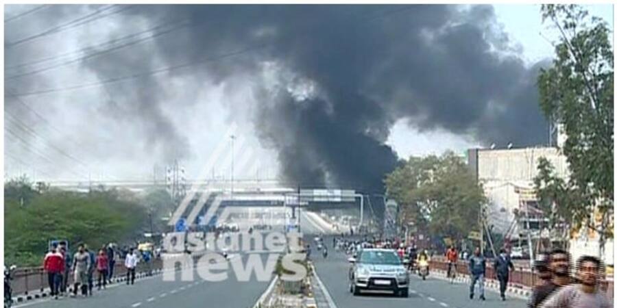 delhi violence arson and looting continues in north east delhi live updates