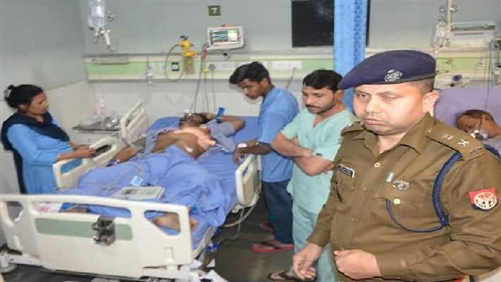 Neighbor accused in police station after shooting brother and sister in Bareilly ASA Neighbor accused in police station after shooting brother and sister in Bareilly ASA