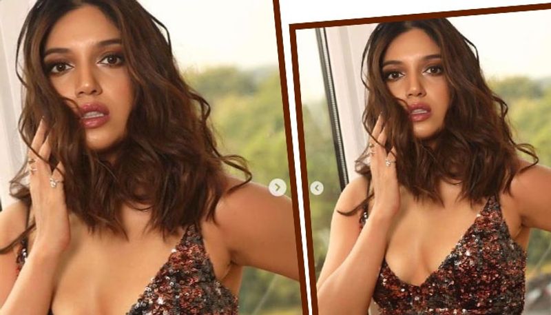 এবার আর বিকিনি বা সম্পূর্ণ নগ্ন হয়ে বাথটবে শুয়ে ছবি শেয়ার নয়,উন্মুক্ত বক্ষের ছবি পোস্ট করে ভাইরাল হয়েছেন ভূমি।
