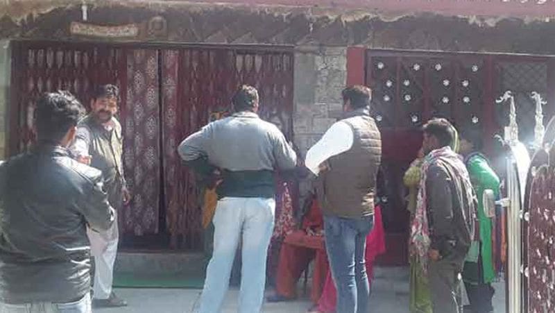 घटना वाली रात जय और उसके दोस्त ने शराब पी थी। पुलिसा इस बारे में भी पड़ताल कर रही है। जय पंडित भाऊवाला में सरिये व सीमेंट का कारोबार शुरू करने का प्लान बना रहा था।