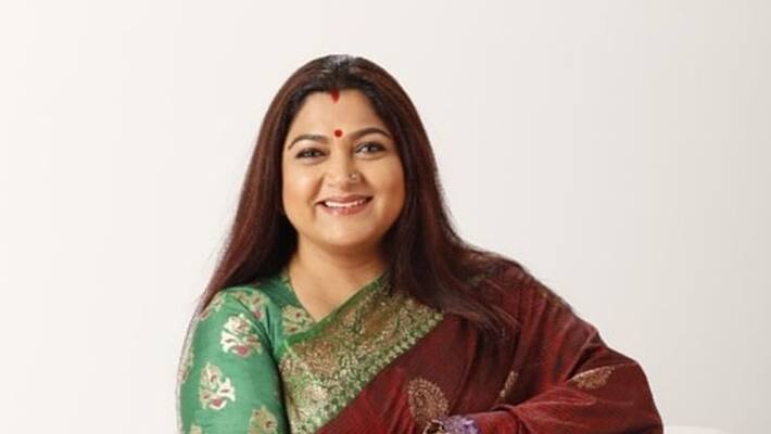 Actress Kushboo beat PM Modi If the lamp is on, don't hit people outside. Actress Kushboo beat PM Modi If the lamp is on, don't hit people outside.